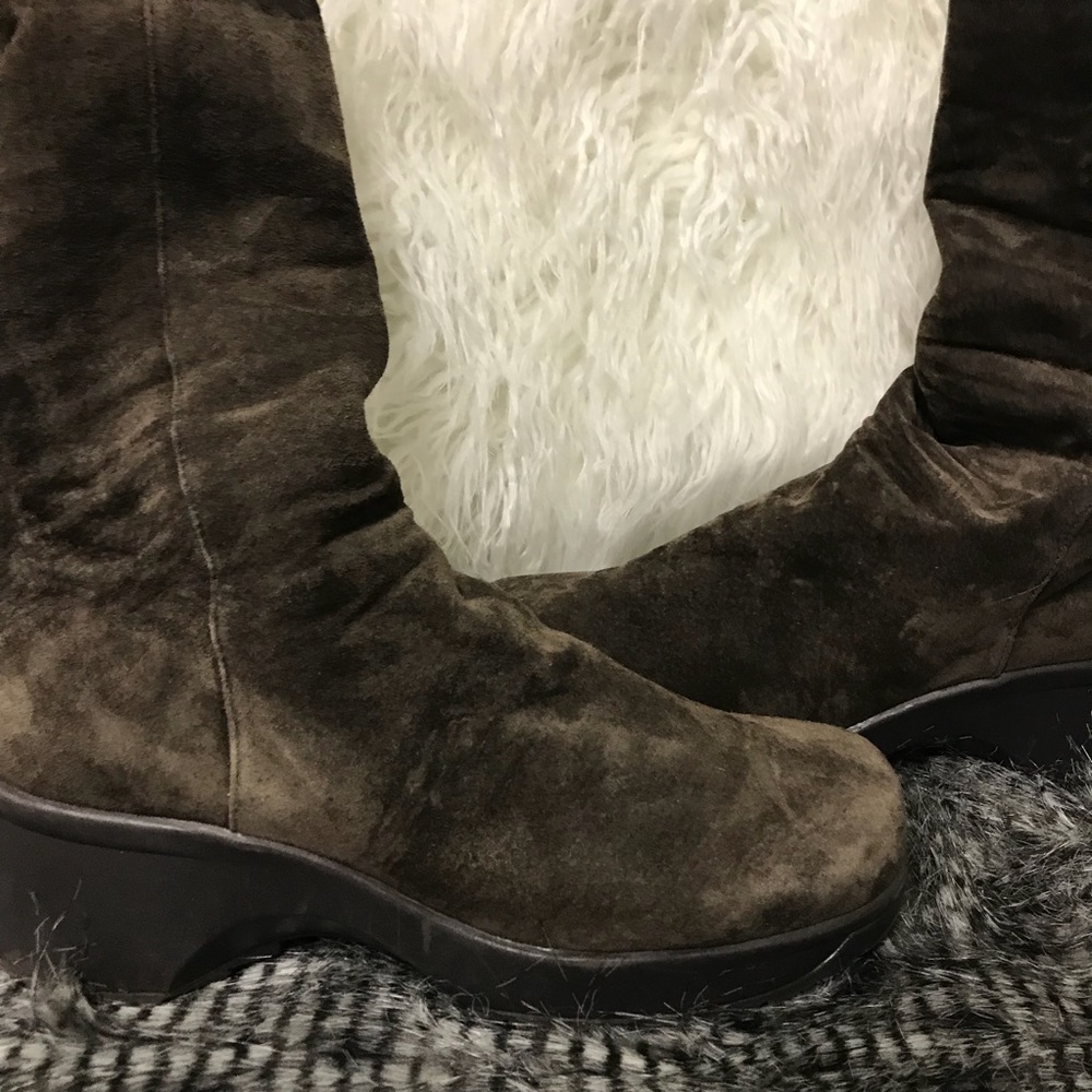 SUEDE ZIP BACK OVER-THE-ANKLE BOOTS